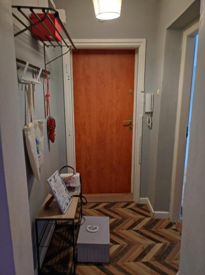 Single Room No.4 In The Very Center Of วอร์ซอ ภายนอก รูปภาพ